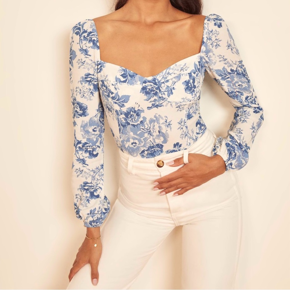 NWT Reformation Reign Top in Olympia - Size 16